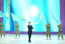 ​ШЫМКЕНТ: РЕСПУБЛИКА КҮНІНЕ ОРАЙ МЕРЕКЕЛІК КЕШ ӨТТІ