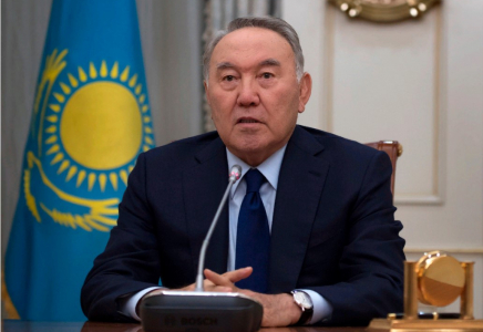 НАЗАРБАЕВ: Считаю, что Правительство должно уйти в отставку