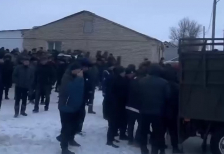 Жұмбақ жағдайда жоғалған отбасы: қаза тапқан ерлі-зайыпты жерленді