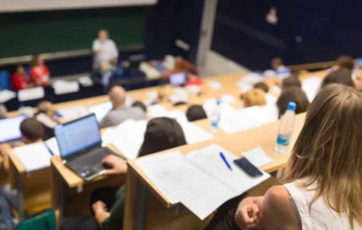 Келесі оқу жылынан бастап қазақстандық студенттерге жаңа Конституция нормаларын оқуға міндеттеледі