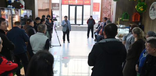 ​ШЫМКЕНТТЕ КОНСТИТУЦИЯЛЫҚ РЕФОРМА ЖОБАСЫ ТҮСІНДІРІЛДІ