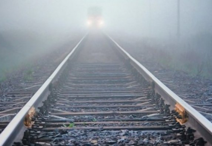 Германияда жасөспірім жігіт қазақстандықты құтқарамын деп пойыз астына түсіп өлді