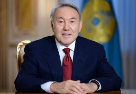 Назарбаев Алғыс айту күнімен құттықтады