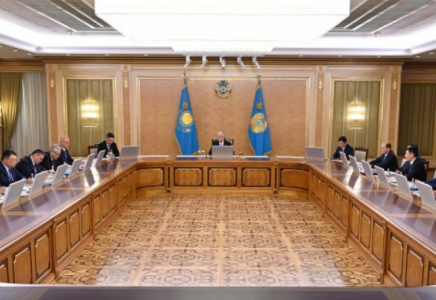 Мемлекет басшысы жасанды интеллектіні дамыту мәселелері жөнінде кеңес өткізді
