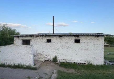 Жамбыл облысында 8-сынып оқушысы даладағы дәретханада көз жұмды