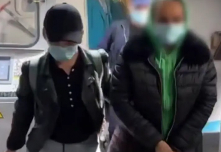 Грекия Қазақстанға ірі көлемдегі доллармен қашып кеткен бухгалтерді берді