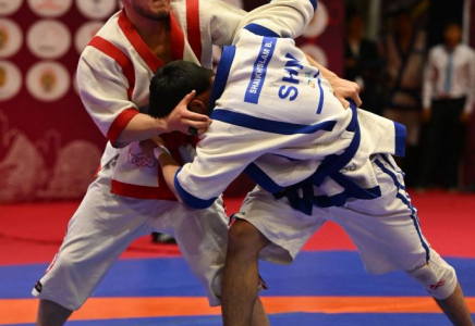 Түркістанда қазақ күресінен Қазақстан кубогі өтіп жатыр