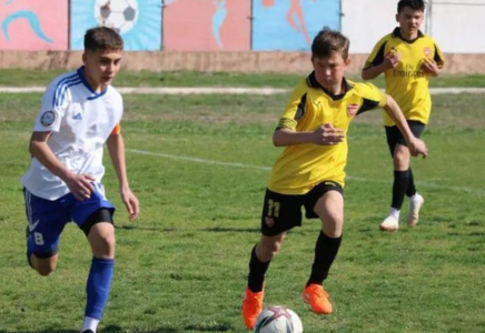 ТҮРКІСТАН: Футболдан жасөспірімдер арасындағы чемпионат басталды