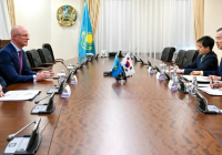 Роман Скляр Корея Республикасының Қазақстандағы Елшісі Чжо Тэ-икпен кездесті