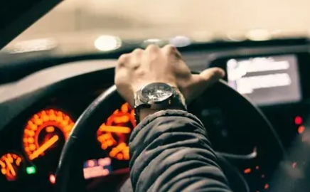 Таразда әпкесінің көлігін ұрлап, рөлге отырған жасөспірім полициядан қашпақ болған