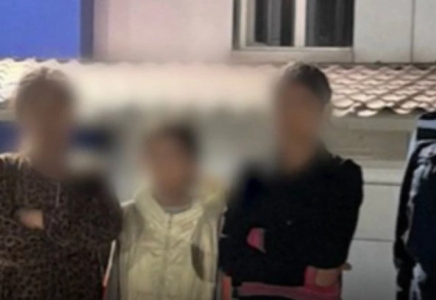 Алматыда саябақта тұрғындарға тап берген жасөспірім қыздар ұсталды 