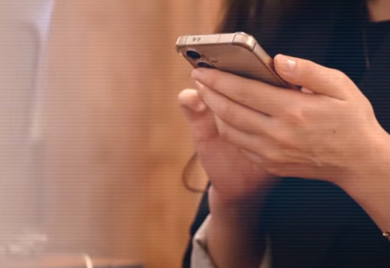 Абай облысында TikTok түсіріп, жұртты боқтаған әйел түрмеден бір-ақ шықты (ВИДЕО)