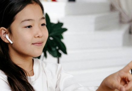 ​Данияда 15 жасқа дейінгі балаларға әлеуметтік желіні қолдануға тыйым салынады