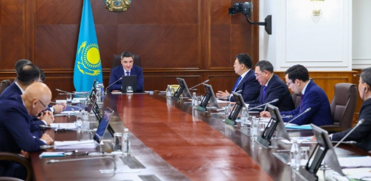 Үкімет басшысы Алатау қаласын дамыту жөніндегі кеңес отырысын өткізді