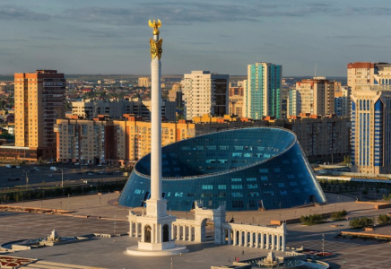 Депутат Астанада жұмыс күнін таңғы 7-де бастауды ұсынды