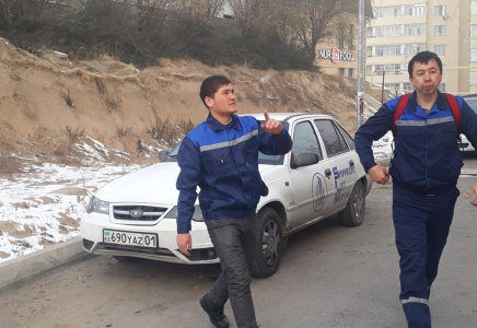 ШЫМКЕНТ: Он айда үш мыңнан астам жастар жұмысқа жолдама алған