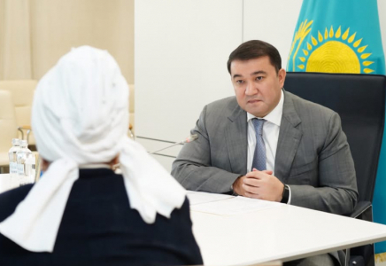 ТҮРКІСТАН: Нұралхан Көшеров азаматтардың өтініш-талаптарын тыңдады