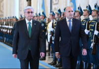 Қасым-Жомарт Тоқаев Болгария Президенті Румен Радевпен келіссөз жүргізді