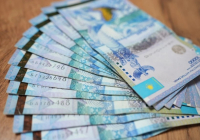 Ұлытау облысында полиция офицерлері куәгерден 5 миллион теңге бопсалаған