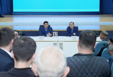 ТҮРКІСТАН: Сарыағаштықтар өткір мәселелерін көтерді