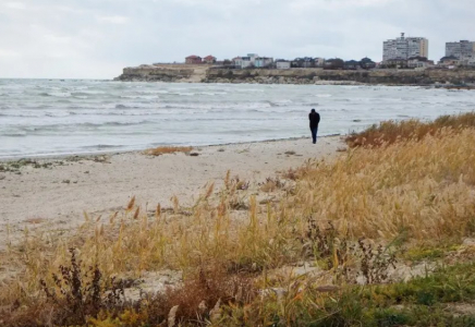 Ғалымдар Каспий теңізі екіге бөлінуі мүмкін екенін ескертті