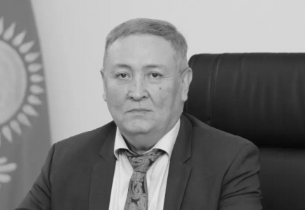 Атырау МӨЗ-дің бұрынғы басшысы қонақүйде қайтыс болды Атырау МӨЗ-дің бұрынғы басшысы қонақүйде қайтыс болды