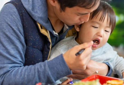 ​Бала күтімінде отырған жұмыссыз әкелерге еңбек өтілі есептеледі