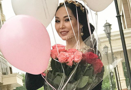 ​5 жасар қыздың тұсауын кескен Қарақат елді таңырқатты