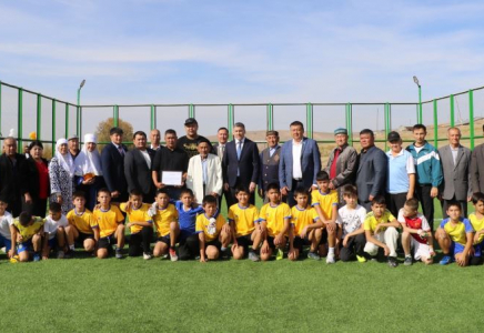 ТҮРКІСТАН: Түлкібаста 4 жаңа спорт алаңшасы қолданысқа берілді