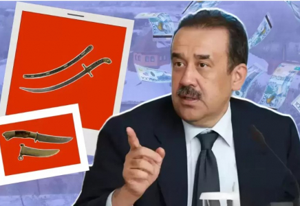 Мәсімовтің екі суық қаруы аукционда сатылды