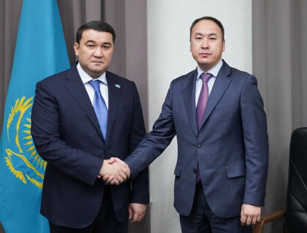 ТАҒАЙЫНДАУ: Түркістан облысы әкімінің жаңа орынбасары таныстырылды