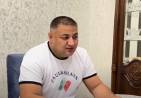 Сот залындағы әйнекті сындырған Хасан Қасымбаевқа қандай жауапкершілікке тартылады