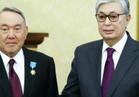 Тоқаев Назарбаевты туған күнімен құттықтады
