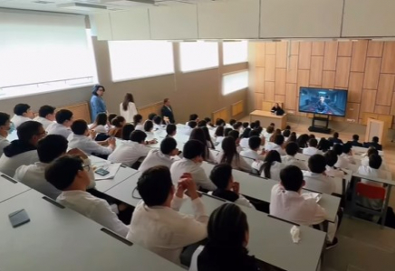 ​​Шымкент полицейлері студенттерге есірткінің алдын алу бағытында дәріс өткізді