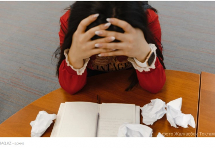 Қызылордада бойжеткен әкесін сотқа берді