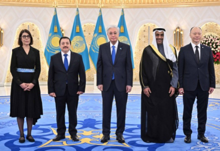 АҚШ Сенаты Иранмен соғысты тоқтату туралы қарарды қабылдамады