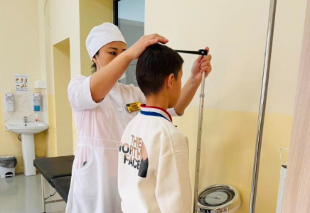 ​Более 250 тысяч услуг: как Шымкент обеспечивает здоровье школьников через систему ОСМС