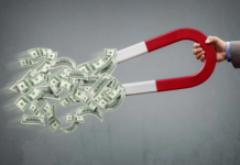 Көп АҚША қандай адамдарға КЕЛЕДІ?