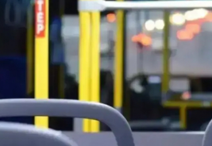 Ақтаулықтар автобусқа кондукторларды қайтаруды талап етті Ақтаулықтар автобусқа кондукторларды қайтаруды талап етті