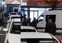 Атырау әуежайында жолаушы қол жүгінде жарылғыш зат барын айтып, әзілдеген