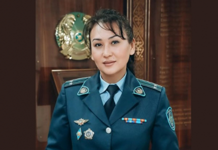 ШЫМКЕНТ: ана арманын орындаған погонды ару