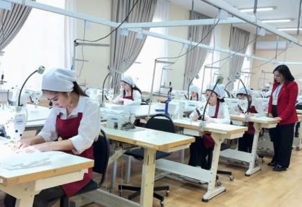 ШЫМКЕНТ: жұмысшы мамандықтар жылы аясында жеңіл өнеркәсіп мамандарына арналған пресс-тур ұйымдастырылды