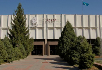Мемлекеттік академиялық орыс драма театрының директоры 9 жылға сотталды