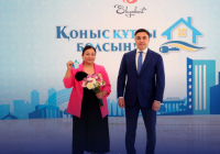 ​ШЫМКЕНТТЕ ҚОНЫС ТОЙЫ: ТАҒЫ 30 ОТБАСЫ ПӘТЕРЛІ БОЛДЫ