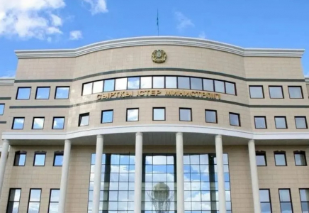 «Жалған ақпарат»: СІМ қақтығыс аумағындағы Қазақстанның 14 азаматы елшілікке жетті дегенді жоққа шығарды