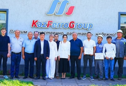 ​Шымкент қалалық Қазақстан халқы Ассамблеясы мүшелері «KazFerroGroup» кәсіпорнының еңбек ұжымымен кездесті