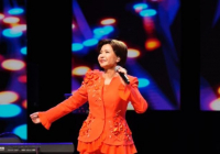 ​«50 ЖЫЛ САХНАДА»: ШЫМКЕНТТЕ РОЗА РЫМБАЕВАНЫҢ МЕРЕЙТОЙЛЫҚ КОНЦЕРТІ ӨТТІ