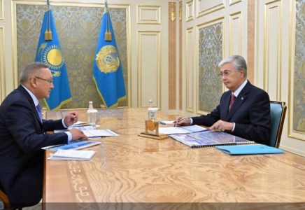 Президент Жетісу облысының әкімі Бейбіт Исабаевты қабылдады