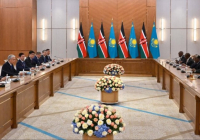 ​Қазақстан мен Кения президенттері кеңейтілген құрамда келіссөз жүргізді