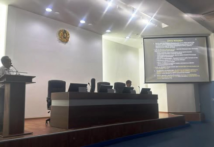 ​Шымкентте ана мен бала денсаулығын қорғау аясында АИТВ-ның вертикалды берілуін алдын алу мәселелері талқыланды